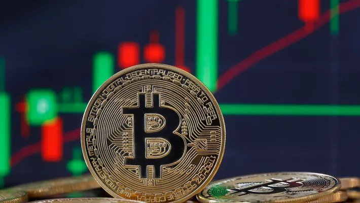 Ether Volume Overshadows Bitcoin on HyperLiquid as Platform Activity Hits $500B